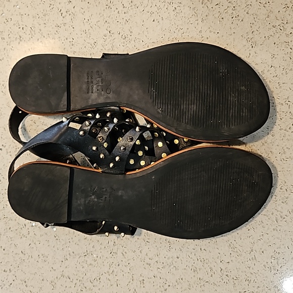 Spike studded Aldo sandals - Picture 3 of 5